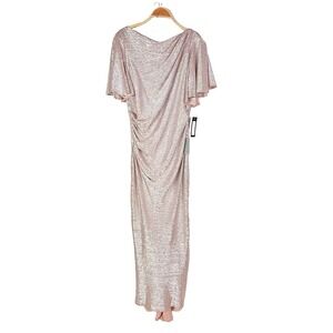 Betsy & Adam Quicksilver Flutter‎ Sleeve Trumpet Gown Metallic Pink Size 14